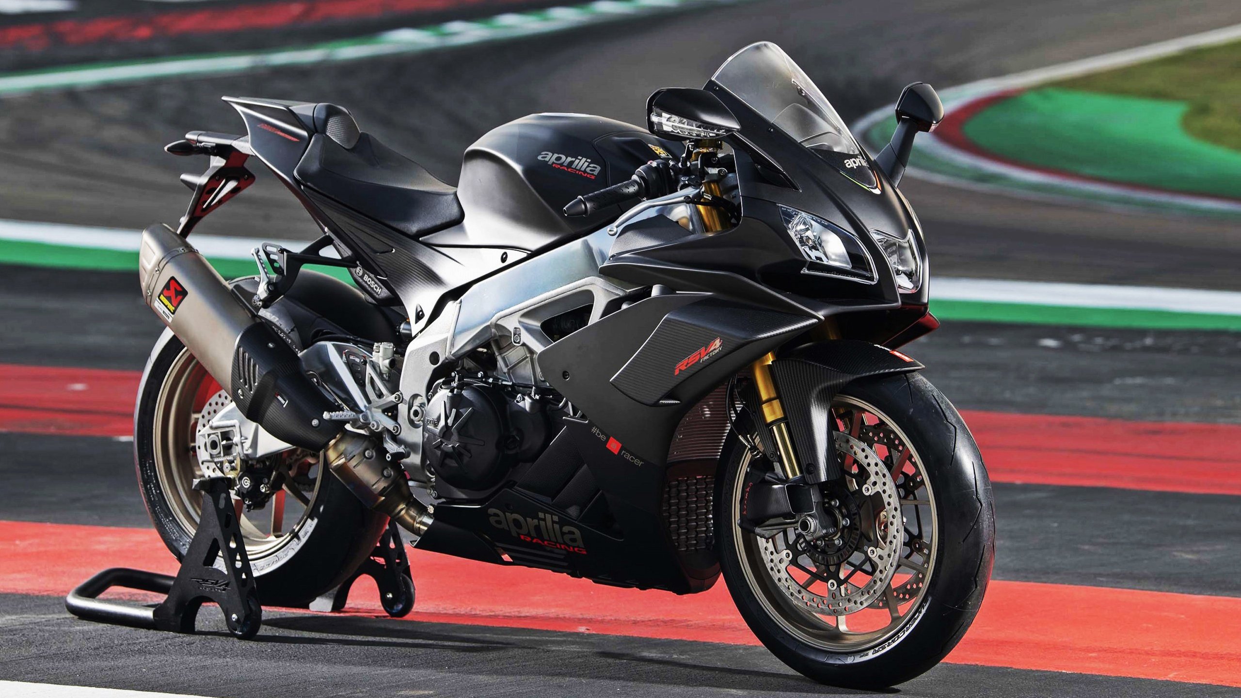 德甲主教练更替对球队战术稳定性影响,德足主教练