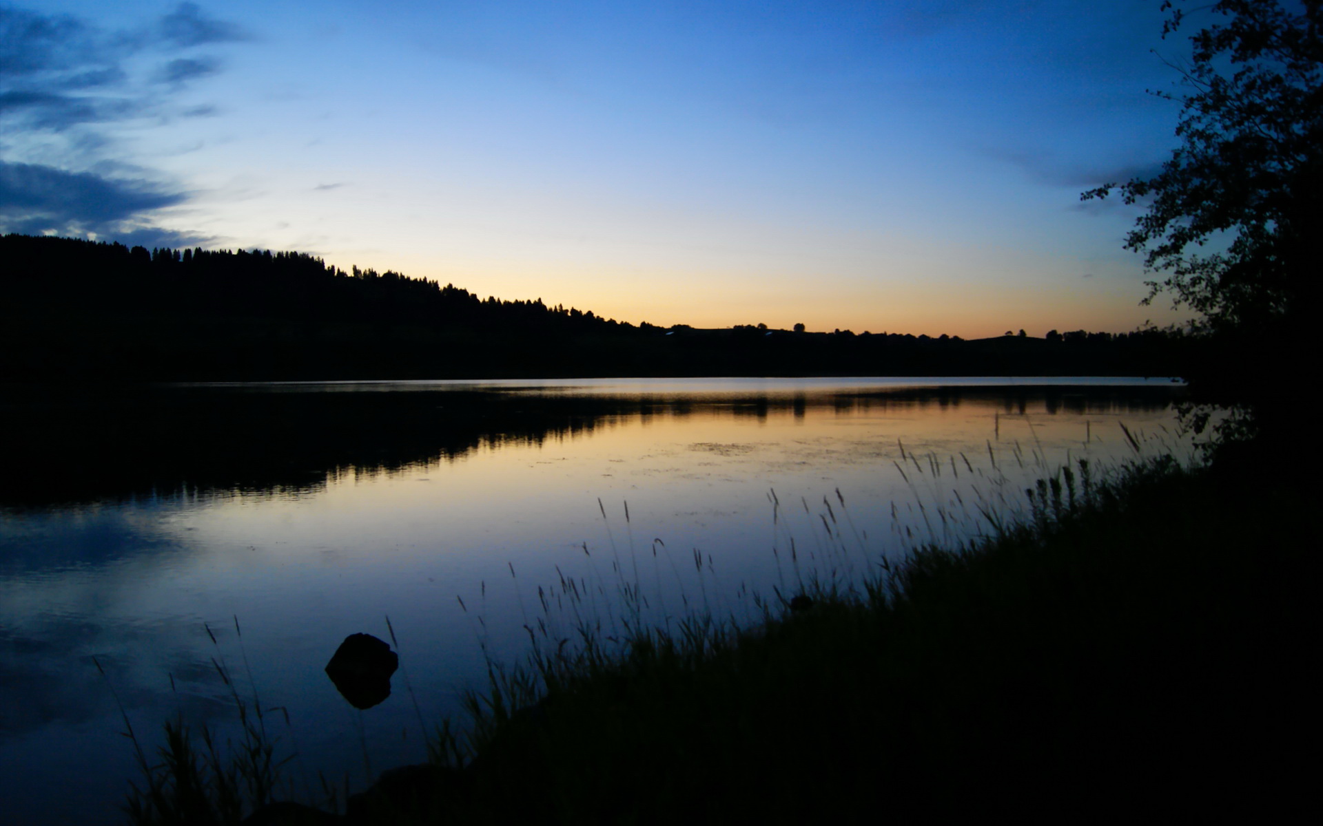 开云体育-职业球员缺乏退役职业转换机制，职业球员退役后生活